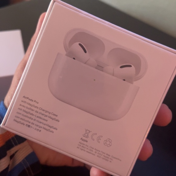 AirPod pros